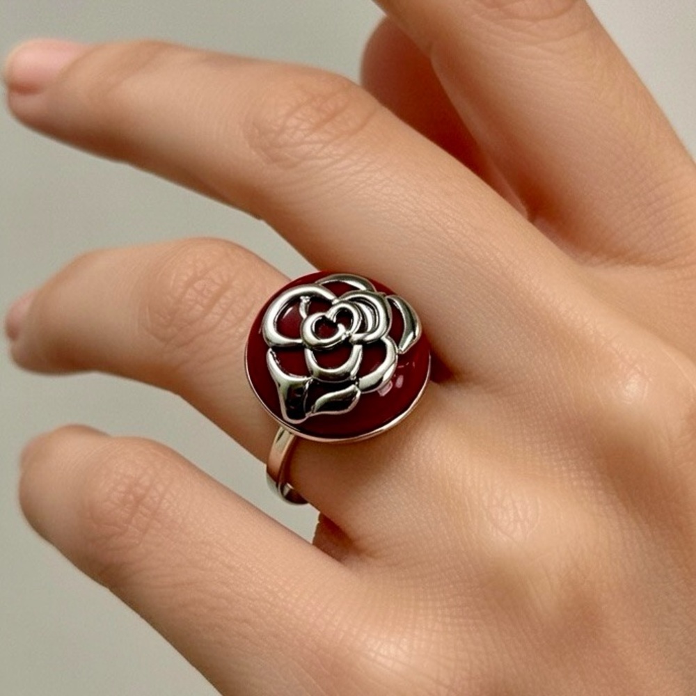 Chic Silver and Pink Rose Ring